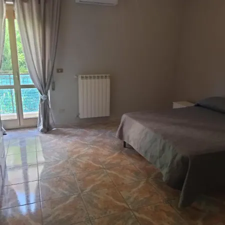 Lamezialove Apartment: 6 Posti Letto A 10 Minuti Dal Mare Lamezia Terme